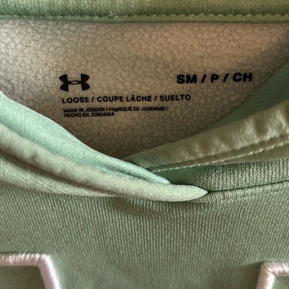 Under Armour loose fit hoodie. - Picture 4 of 5